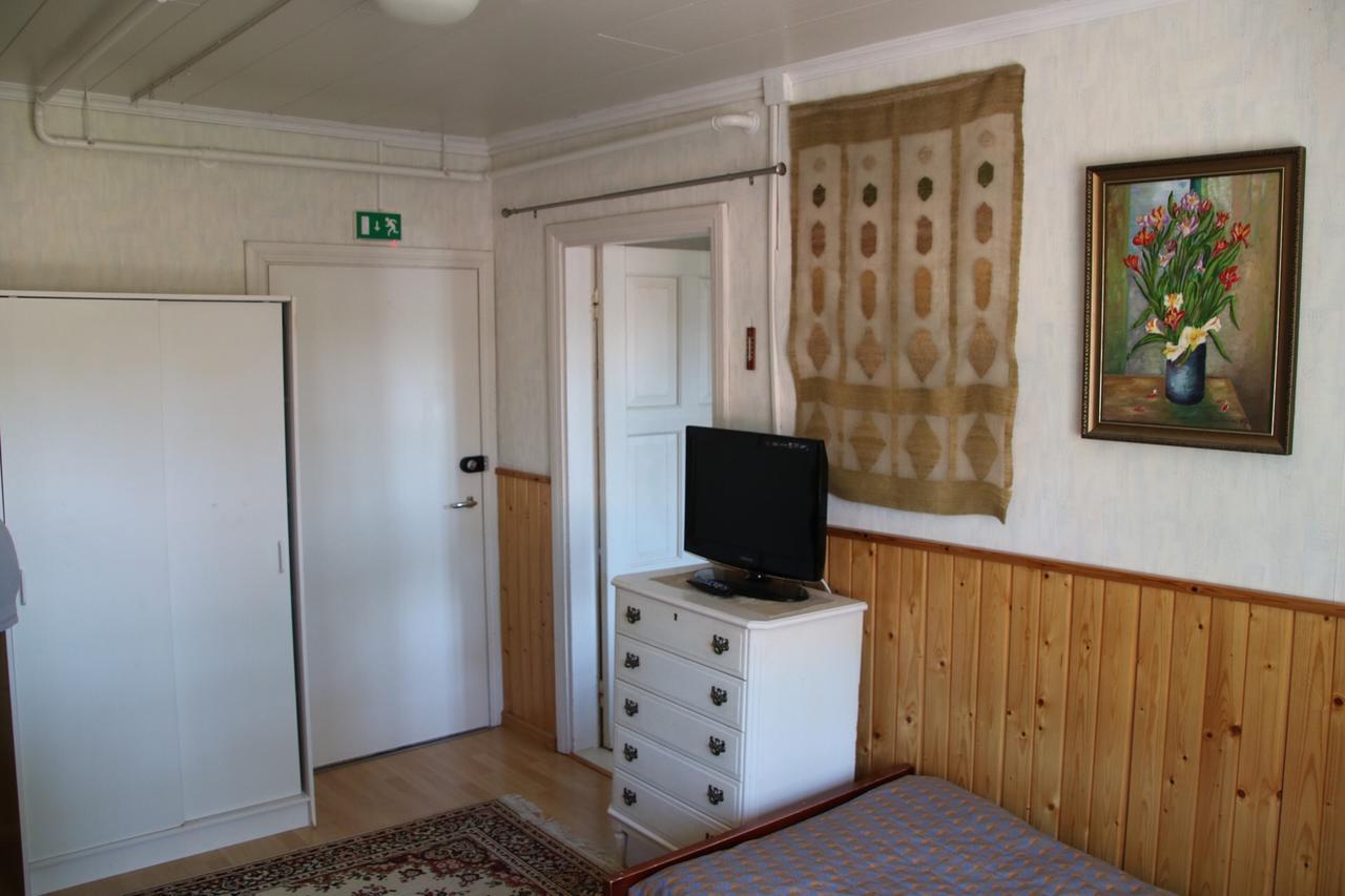Kartano Hostel Kokemäki Exterior foto